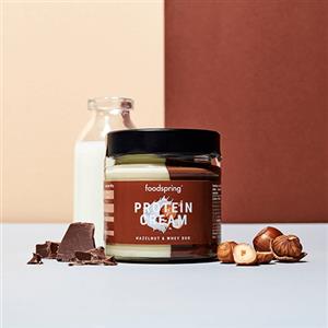 Foodspring Crema Proteica Caramello Salato 200g - A Basso Contenuto di Zucchero e Senza Olio di Palma