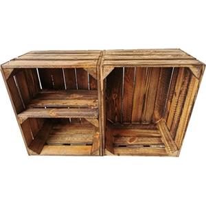 Vecchie cassette della frutta, in legno, con effetto fiammato
