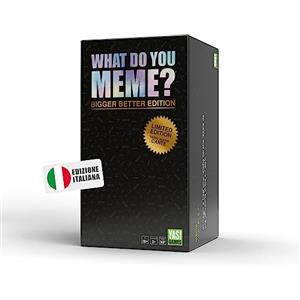 Rocco Giocattoli - What Do You Meme? Bigger Better Edition - Gioco da Tavolo Italiano con 450 Carte e 150 Didascalie Inedite