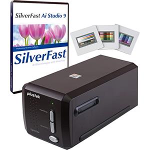 Plustek OpticFilm 8300i Ai Film Scanner - Converte 35 mm Film & Slide in Digital, Bundle SilverFast Ai Studio 9 + QuickScan Plus, include obiettivo di calibrazione IT8 avanzato (3 diapositive)