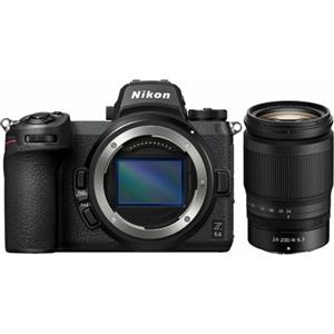 Nikon Z6 II + Z 24-200 mm