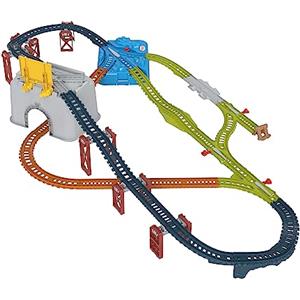 THOMAS & FRIENDS Il Trenino Thomas - Bauletto Multipista, set di espansione da 34 pezzi per trenini e locomotive die-cast e motorizzati a pile, giocattolo per bambini, 3+ anni, HNP81