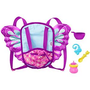 My Garden Baby - Marsupietto Vola e Vai 2 in 1, Porta Bambola e Borsa per il Cambio per Bambole, con 5 Accessori da Viaggio tra cui Biberon e Ciuccio, Giocattolo per Bambini, 3+ Anni, HBH45