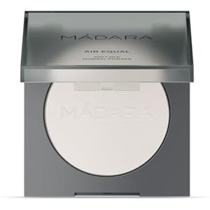 MÁDARA AIR EQUAL Soft Silk Mineral Powder, #0 TRANSLUCENT, 9 g - finitura opaca, cipria fissante per la cura della pelle senza talco, dermatologicamente testato, certificato COSMOS Natural