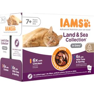 IAMS Delights Senior Land & Sea Collection in Salsa - Alimento umido completo per gatti anziani con pollo e aringa/tonno, 48 x 85 g