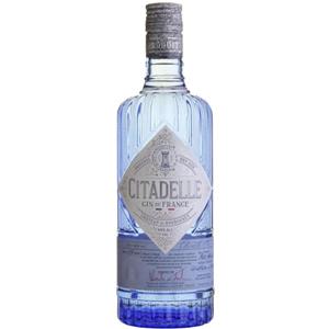 Citadelle, Gin Original Dry, 700ml, Ideale per Gin Tonic Premium, Note Floreali, Agrumate, Speziate, 19 Botaniche, Gin Artigianale Francese Distillato con Metodo con Fiamma Viva, Idea Regalo, 44% Vol.