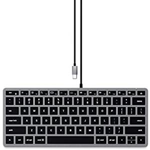 Satechi Slim W1 Tastiera Con Cavo Retroilluminata Con Tastierino - Tasti Illuminati USB-C - Per M2/M1 Macbook Pro/Air, M2/M1 iPad Pro/Air, M2 Mac Mini, iMac M1 (Layout Inglese US QWERTY)