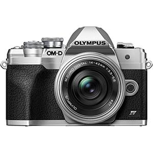 Olympus Fotocamera Olympus OM-D E-M10 Mark IV con sistema Micro Quattro Terzi, sensore da 20 MP, mirino elettronico, video 4K, Wi-Fi, argento, incl. M.Zuiko Digital ED 14-42mm F3.5-5.6 EZ Pancake argento