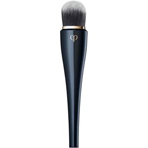 Clé de Peau Beauté Pennello Fondotinta Light Coverage - Punta Piatta, Fibra Elastica, Finish Naturale