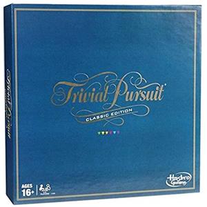 Hasbro Gaming Trivial Pursuit Classico, Gioco da Tavola per Famiglie da 2 a 6 Giocatori con 400 Carte, 1 Dado e 6 Diagrammi, Giochi per le Feste per Ragazzi, Ragazze e Adulti