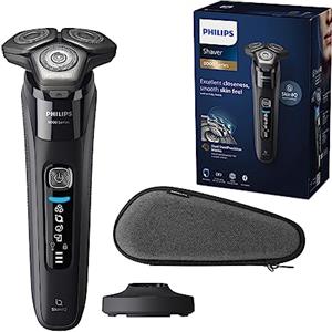 Philips Serie 8000 - Rasoio elettrico Wet & Dry nero con tecnologia SkinIQ, rifinitore a scomparsa, supporto di ricarica, custodia da viaggio e spazzolina per la pulizia (modello S8696/35)