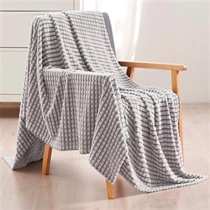 Comart, Plaid Waffle, Morbida e Calda Coperta Effetto Pile, Confortevole e Avvolgente, per Divano, Letto, Poltrona, Perfetto per Autunno e Inverno, Lavabile in Lavatrice, Colore Grigio 150x200 cm,