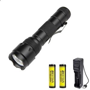 OAKITA Torcia LED Ricaricabile con Clip 100000 Lumen Batterie Impermeabile Mini Torcia Tattica Flashlight con Caricabatteria per l'uso Quotidiano Escursionismo
