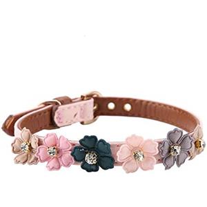 Zerodis Collare a Forma di Fiore con Diamante per Cane da Compagnia, Collare con Fibbia Regolabile per Cane in Pelle PU per Accessorio per Gioielli Collare per Cuccioli(1.3 * 42cm-Rosa)