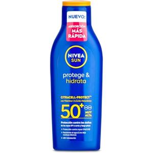 NIVEA SUN Protegge & Idrata lozione solare FP50+ (1 x 200 ml), crema ad assorbimento rapido e impermeabile, idratante con vitamina C e acido ialuronico, protezione UVA/UVB molto alta