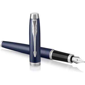 Parker IM Penna Stilografica | Punta Sottile e Ricarica di Inchiostro Blu | Confezione Regalo | Matte Blue Chrome Trim
