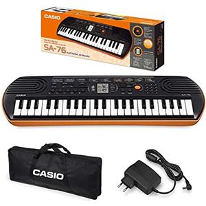 CASIO-KIT Casio SA-76 Mini Tastiera polifonica 8 Voci 44 Tasti Nera/Arancio + Borsa per Trasporto Originale (non imbottita) + Alimentatore Casio AD-E95100LG, Moderno, Nero