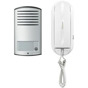 KIT BTICINO audio monofamiliare composto da citofono SPRINT L2 e pulsantiera LINEA 2000 COD. 366811