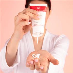 PASQUALI Srl Dermovitamina Cicaclin Crema Riparatrice Viso Corpo Pelle Secca Arrossata 50ml