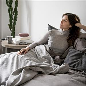 heynight - Coperta Ponderata da 6,8 kg con Cover in Caldo Cotone. Coperta con Pesi, Migliora il Sonno e Riduce lo Stress. Per Persona Fino a 85 kg - Dimensione 120 x 200 cm - Grigio - Made in Italy