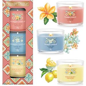YANKEE CANDLE Confezione regalo di candele profumate Yankee Candle | 3 Mini candele votive riempite | Cera di soia | Azure Sky, Capri Glow & Lemon Gelato | Collezione Hello Italy | Regali perfetti per le donne