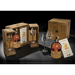 LUIGI FRANCOLI GRAPPA BOURBON FINISH CASK 50 CL CONFEZIONE IN LEGNO UNA BOTTIGLIA CON DUE BICCHIERI E CIOCCOLATO