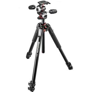 Manfrotto MK055XPRO3-3W con testa panoramica a 3 vie