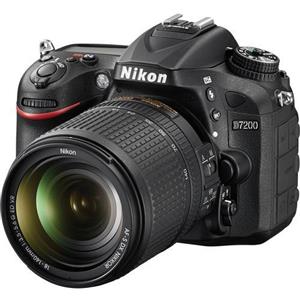 Nikon Reflex D7200 - Nero + Nikon AF-S DX Nikkor 18-140mm f/3.5-5.6G ED VR f/3.5-5.6G,