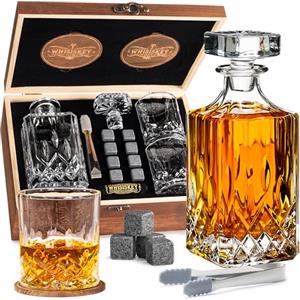 WHISISKEY Decanter per Whisky - Set Whisky Regalo - Idee Regalo Uomo Compleanno - Classica Decanter 700ML, Scatola Regalo, 2 Bicchieri da Whisky x 310ML, 8 Pietre di Whisky, Accessori