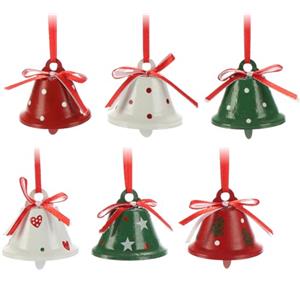 com-four® 6x decorazioni da appendere per Natale 4,5 cm Ø - campanelle di metallo da appendere - latta come pendenti per finestre, porte e alberi di Natale (rosso bianco verde)
