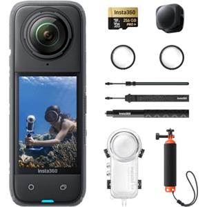 Insta360 X4 Pack Subacqueo Invisibile - Action Cam 360° 8K Impermeabile, Video Grandangolari in 4K, Selfie Stick Invisibile. Protezioni Lenti Rimovibili, Autonomia Batteria 135 min, Editing IA