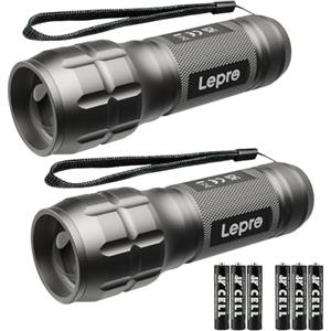 Lighting EVER LE Torcia LED Potente Professionale LE1000,Torcia Scout da Impermeabile IPX4 da Pila LED,Torcia Tattica Militare Zoomabile,Adatta per Campeggio Emergenza Bambini,2 Pezzi (6 Batterie AAA Incluse)