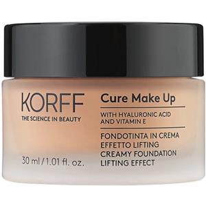 Korff Fondotinta in Crema Effetto Lifting 04 - Idratante e Luminoso con Acido Ialuronico e Vitamina E, Finish Satinato, 30 ml