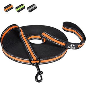 Snocyo Guinzaglio per cani da 30m, robusto guinzaglio per cani di taglia piccola, media e grande, guinzaglio da allenamento con impugnatura imbottita, moschettone rinforzato e custodia, arancione