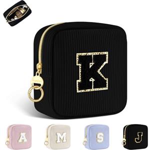 Playexen Trousse per Trucchi Donna Personalizzata Iniziale Piccola Borsa da Cosmetici Beauty Case da Viaggio Accessori Pochette Trucchi Organizer in Velluto a Coste Regalo per Ragazza Amica Compleanno Nero K