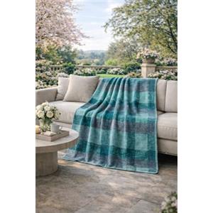 B O S A L O N I Plaid 130x170 cm Morbido e Caldo BOSALONI HOME Nordic Collection, Coperta Divano e Letto in Pile Flanella Premium, Elegante Copridivano Moderno, Arredo Casa Invernale (Verde Acqua e Grigio)