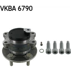 SKF Kit Cuscinetto Ruota VKBA 6790 - Compatibile con VOLVO V40, 5 fori, Flangia 136mm
