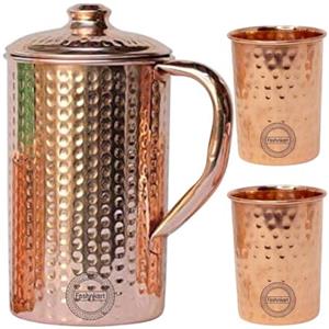 Fashnkart Brocca in rame puro con 2 bicchieri per i benefici per la salute ayurvedici Brocca per acqua in rame martellato artigianale da 1,5 litri con 2 tazze