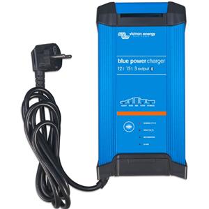 Victron Energy Caricabatteria Blue Smart 12V 15A IP22 con Bluetooth e 3 Uscite