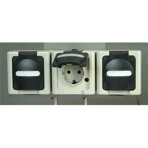 Heinrich Kopp Schutzkontakt-Steckdose 3-fach waagerecht, AP-Feuchtraum BLUE ELECTRIC grau (131356005)