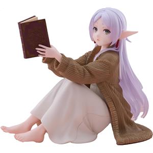 Taito - Figura da Scrivania Frieren (Roomwear Ver.) - Oltre La Fine Del Viaggio con Base di Supporto