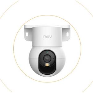 Imou Telecamera Wi-Fi Interna 5MP con Smart Tracking, Audio Bidirezionale, Visione Notturna e Sirena