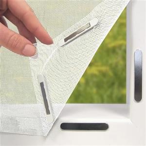 EASYmaxx Zanzariera per finestre con Magic Click | Tagliata individualmente su misura per tutte le finestre fino a 110 x 130 cm | Facile installazione con 12 magneti - senza forare o avvitare Bianco