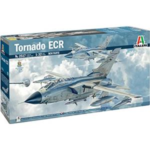 Italeri 2517 Panavia Tornado ECR 1:32 - Modello in plastica da montare con Super Decals e istruzioni a colori