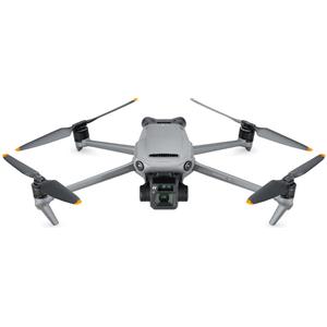 DJI Mavic 3 drone. ITALIA