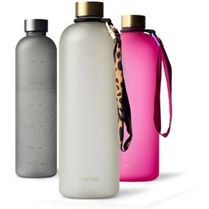 MAMEIDO Bottiglia acqua 1,5 litri, Borraccia plastica tritan a tenuta stagna, senza BPA, bottiglia motivazionale con orario (Ivory Beige Gold)