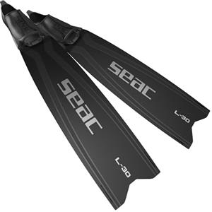 SEAC L-30 Pinne da Apnea e Pesca Subacquea - Pinne Lunghe con Pala in Tecnopolimero Reattivo, Scarpetta Morbida Senza Longheroni, Angolo Inclinato 30° - Ideali anche per Immersioni con Bombole