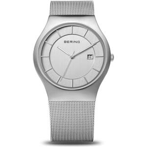 BERING Classic Collection Orologio da polso analogico al quarzo, con cinturino in acciaio inox e vetro zaffiro