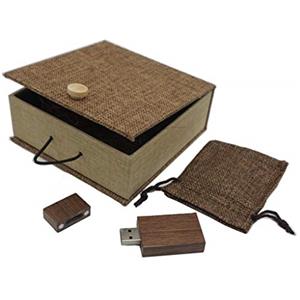 Desuerte Chiavetta USB in legno da 16 GB, in legno di noce, con confezione regalo in tessuto, per matrimonio e compleanno