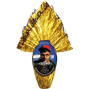 Generico Crispo Uovo di Pasqua Geolier 220g - Uovo di Cioccolato al Latte con Sorpresa Ufficiale 2026 - Edizione Speciale Cantante Geolier - Idea Regalo Pasqua per Fan e Bambini